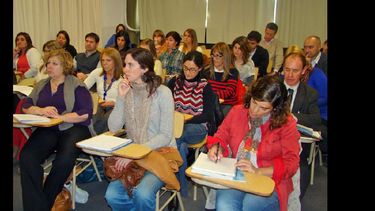 Dirección de Empresas y Gestión Pública, dos nuevas opciones para graduados. (ARCHIVO LA OPINION)