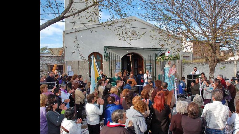 La imagen de la Virgen se encuentra en el templo del barrio Hernández. (ARCHIVO LA OPINION)