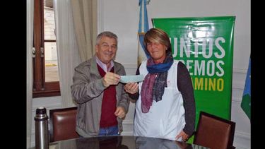 Distribuyeron las primeras quince mil guías para docentes bonaerenses. (ARCHIVO LA OPINION)