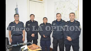 Walter Bárzola, Rubén Cappelletti, Luis Vázquez, Carlos Pisinini y Sergio Iluminati. (LA OPINION)