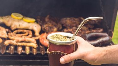La gastronomía argentina se consagró, principalmente, gracias a la excelencia de su carne. La gastronomía argentina se consagró, principalmente, gracias a la excelencia de su carne.