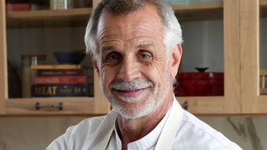 Christian Petersen fue dado de alta y continúa su evolución dentro de su casa. Christian Petersen fue dado de alta y continúa su evolución dentro de su casa.