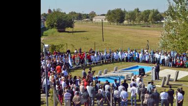 El acto oficial será a las 10:00, en Tucumán y Vélez Sarsfield. (ARCHIVO LA OPINION)
