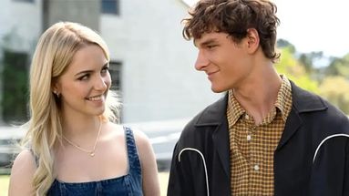 A pesar de ti es una película de drama romántico basada en la novela homónima de Colleen Hoover de 2019.