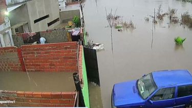 En Arrecifes se contabilizan al menos 200 personas evacuadas. En Arrecifes se contabilizan al menos 200 personas evacuadas.