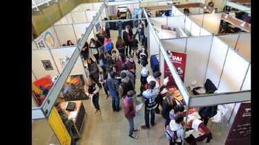La iniciativa tendrá lugar en las instalaciones del Colegio del Huerto desde la mañana y hasta la tarde. (ARCHIVO LA OPINION)