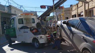 El Municipio de San Pedro inició una campaña de concientización y control orientada a optimizar el uso del espacio público y mejorar la fluidez del tránsito en los diversos barrios de la ciudad. El Municipio de San Pedro inició una campaña de concientización y control orientada a optimizar el uso del espacio público y mejorar la fluidez del tránsito en los diversos barrios de la ciudad.