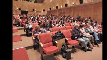 Fue nutrida la convocatoria al encuentro para hablar de autismo. (ACERCANDONOS)