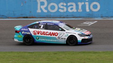 El abandono, tras avanzar algunas posiciones, dejó a Domenech décimo en el campeonato. El abandono, tras avanzar algunas posiciones, dejó a Domenech décimo en el campeonato.