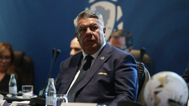 Chiqui Tapia cobra más de 700 millones de pesos por trabajar para la Conmebol Chiqui Tapia cobra más de 700 millones de pesos por trabajar para la Conmebol