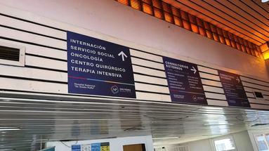 El Municipio y un cirujano que además es sindicalista de Cicop atraviesan un conflicto relacionado con las vacaciones del profesional de la salud, que tomó licencia del 5 al 19 de enero sin la autorización correspondiente. El Municipio y un cirujano que además es sindicalista de Cicop atraviesan un conflicto relacionado con las vacaciones del profesional de la salud, que tomó licencia del 5 al 19 de enero sin la autorización correspondiente.