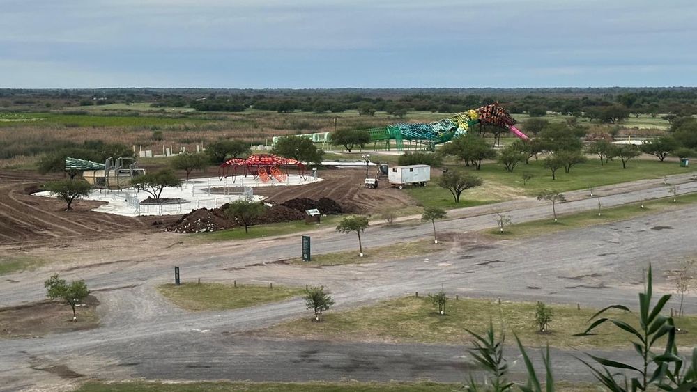 De acuerdo a lo difundido en canales oficiales, las nuevas instalaciones estarán finalizadas a tiempo para las actividades previstas durante las vacaciones de invierno. De acuerdo a lo difundido en canales oficiales, las nuevas instalaciones estarán finalizadas a tiempo para las actividades previstas durante las vacaciones de invierno.