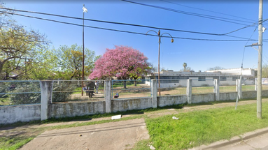 Bajo la consigna “El reto lo hacemos nosotros”, centros de estudiantes de cuatro secundarias de San Nicolás se reunirán `para transformar la cultura del espectador`. Buscan reemplazar los videos de peleas por “reglas de oro” basadas en el respeto y la empatía. Bajo la consigna “El reto lo hacemos nosotros”, centros de estudiantes de cuatro secundarias de San Nicolás se reunirán `para transformar la cultura del espectador`. Buscan reemplazar los videos de peleas por “reglas de oro” basadas en el respeto y la empatía.