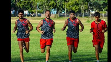Douglas Haig pondrá fin a la cuarta semana de entrenamientos con un nuevo partido amistoso. Douglas Haig pondrá fin a la cuarta semana de entrenamientos con un nuevo partido amistoso.