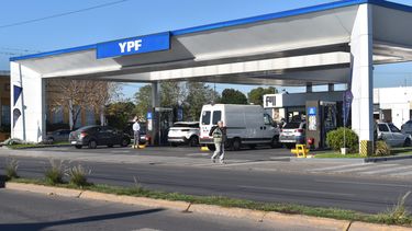 Cargar combustible vuelve a encarecerse: los nuevos valores en San Nicolás. Cargar combustible vuelve a encarecerse: los nuevos valores en San Nicolás.