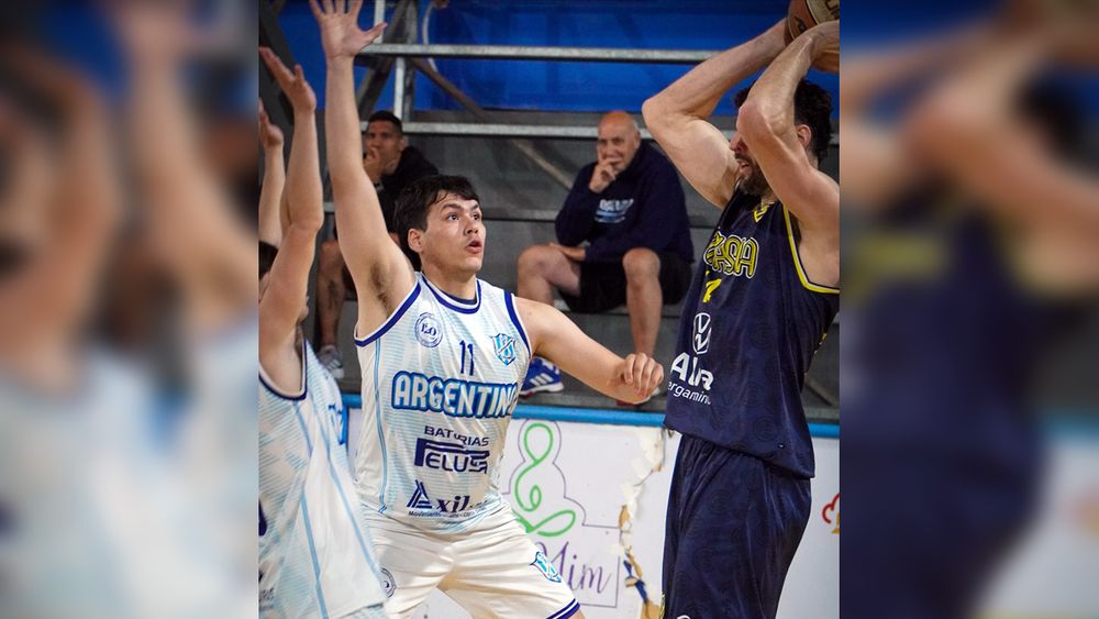Argentino se quedó con el primer punto de la serie frente a Gimnasia y Esgrima. Argentino se quedó con el primer punto de la serie frente a Gimnasia y Esgrima.
