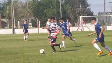 A poco menos de 30 días para que la pelota vuelva a girar en las canchas de Pergamino y la zona. A poco menos de 30 días para que la pelota vuelva a girar en las canchas de Pergamino y la zona.