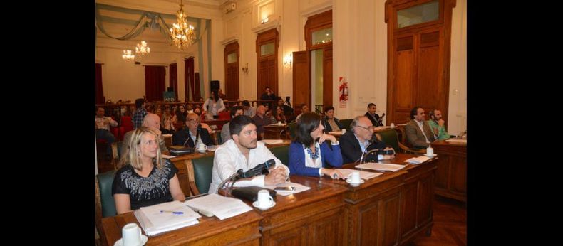 En la tarde noche del martes, en la decimocuarta sesión ordinaria, los concejales abordarán varios expedientes de corte vecinalista. (ARCHIVO LA OPINION)