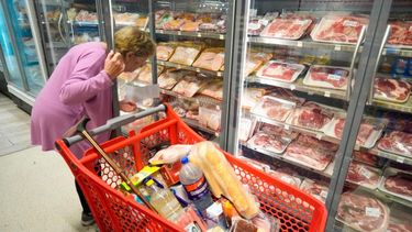 segun los datos del indec, la inflacion de junio fue 1,6% y acumulo 39,4% en el ultimo ano segun los datos del indec, la inflacion de junio fue 1,6% y acumulo 39,4% en el ultimo ano