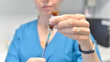 Con el crecimiento de casos de Fiebre Hemorrágica Argentina en la región y la confirmación de un brote en San Nicolás, Pergamino refuerza su estrategia de prevención.