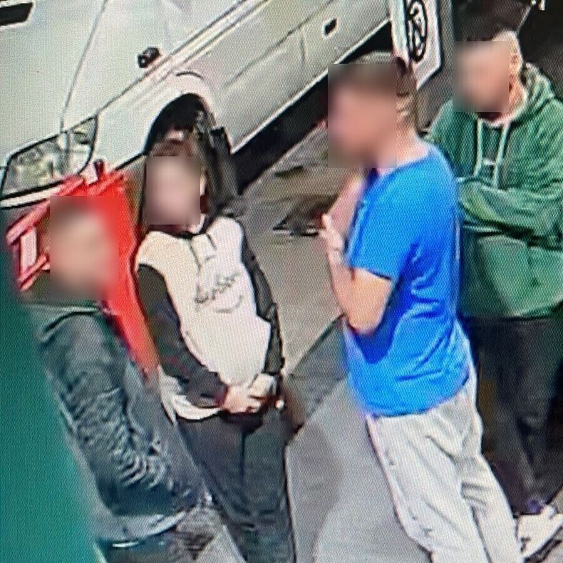 Los ladrones cometieron un error al cargar combustible en una estación de servicios de nuestra ciudad y fueron filmados por las cámaras de seguridad.