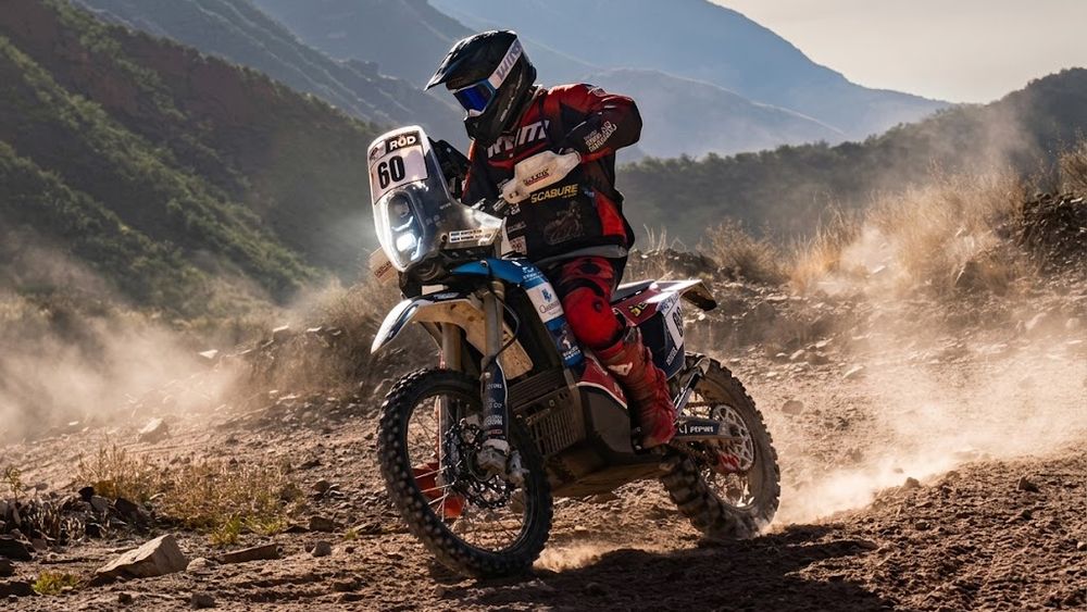 Joaquín Debeljuh completó la tercera fecha del Mundial de Rally Raid, tras recorrer cerca de 3.000 kilómetros. Joaquín Debeljuh completó la tercera fecha del Mundial de Rally Raid, tras recorrer cerca de 3.000 kilómetros.