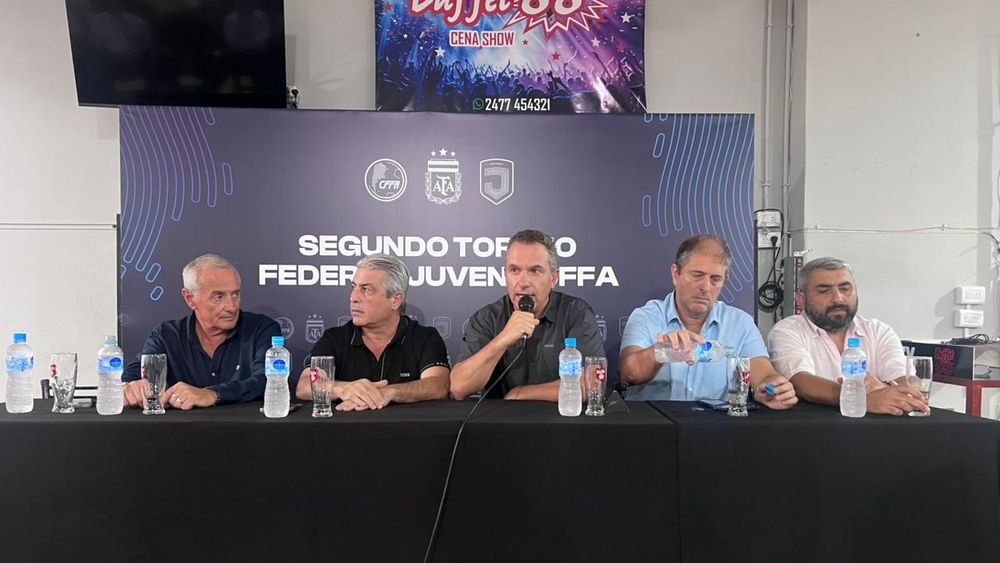 Este martes presentaron el segundo torneo juvenil federal del Consejo Federal del Fútbol Argentino (AFA). Este martes presentaron el segundo torneo juvenil federal del Consejo Federal del Fútbol Argentino (AFA).