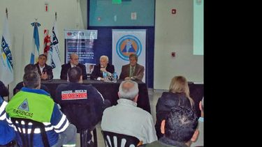 Importantes conclusiones se obtuvieron en esta jornada de capacitación. (DEFENSA CIVIL)