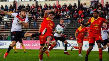 Douglas Haig quiere cosechar en Salta otro resultado positivo para consolidarse en la punta de la Reválida. Douglas Haig quiere cosechar en Salta otro resultado positivo para consolidarse en la punta de la Reválida.