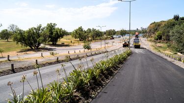 La obra mejora la circulación, facilita el acceso y acompaña el crecimiento de uno de los espacios naturales más elegidos por los vecinos. La obra mejora la circulación, facilita el acceso y acompaña el crecimiento de uno de los espacios naturales más elegidos por los vecinos.
