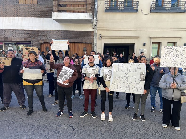Los familiares y amigos convocan a participar de la nueva marcha a toda la comunidad para que los operadores de la Justicia dimensionan el reclamo de la gente.