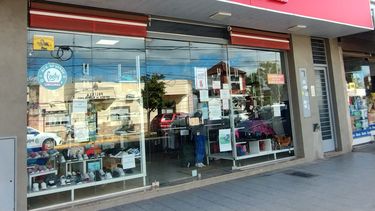 Una de las sucursales de Pedrito se ubica en Juan. B Justo 1985, del barrio Centenario. Una de las sucursales de Pedrito se ubica en Juan. B Justo 1985, del barrio Centenario.