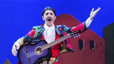 Juventus Lyrica propone El Barbero de Sevilla subirá a escena los días 21 y 28 de junio, 5 y 12 de julio. Juventus Lyrica propone El Barbero de Sevilla subirá a escena los días 21 y 28 de junio, 5 y 12 de julio.