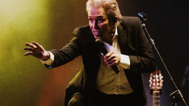 Jairo, coro y una banda de músicos para interpretar la Misa Criolla de Ariel Ramírez.