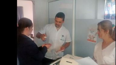 Campaña: quienes visiten el sanatorio podrán realizarse un test para observar la calidad de la higiene. (LA OPINION)