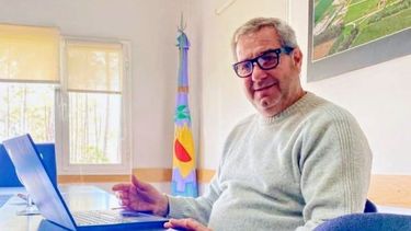 El Parque Industrial Comirsa atraviesa un momento de marcada desaceleración productiva. La caída en el movimiento de camiones, el cierre reciente de empresas y la falta de nuevas inversiones configuran un escenario de incertidumbre para el complejo industrial ubicado entre los partidos de Ramallo y San Nicolás. El Parque Industrial Comirsa atraviesa un momento de marcada desaceleración productiva. La caída en el movimiento de camiones, el cierre reciente de empresas y la falta de nuevas inversiones configuran un escenario de incertidumbre para el complejo industrial ubicado entre los partidos de Ramallo y San Nicolás.