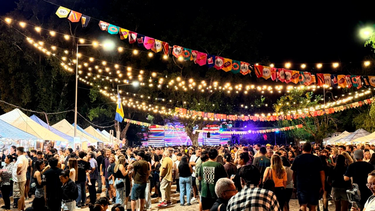 El Festival RICO concluyó en el Empedrado de la Costanera de San Nicolás con una gran convocatoria de vecinos y turistas. El Festival RICO concluyó en el Empedrado de la Costanera de San Nicolás con una gran convocatoria de vecinos y turistas.