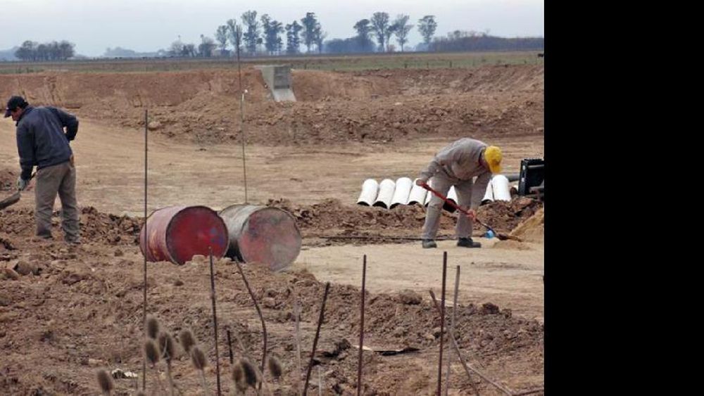 En materia de infraestructura se destinarán recursos no solo para la ciudad sino también para pueblos del Partido. (LA OPINION)