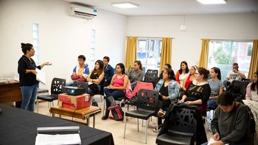 Los cursos con salida laboral comienzan en marzo. Los cursos con salida laboral comienzan en marzo.