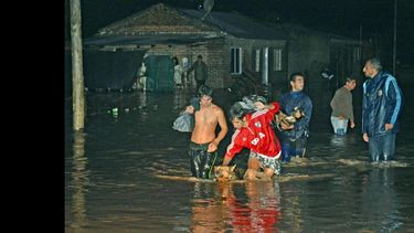 Zonas anegadas, mucha preocupación y necesidad de  obras urgentes dejaron las fuertes lluvias dominicales