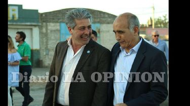 El intendente y el vicegobernador recorrieron obras públicas. (LA OPINION)
