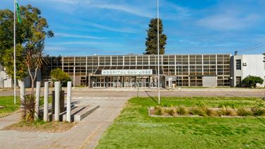 El Hospital San José no solo atiende a los vecinos de Pergamino, sino que recibe pacientes de toda la región. El Hospital San José no solo atiende a los vecinos de Pergamino, sino que recibe pacientes de toda la región.