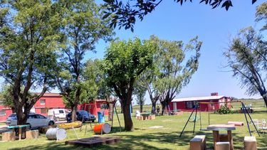 La Granja San Camilo se ubica en la Ruta 32, kilómetro 2,5 de Pergamino. La Granja San Camilo se ubica en la Ruta 32, kilómetro 2,5 de Pergamino.