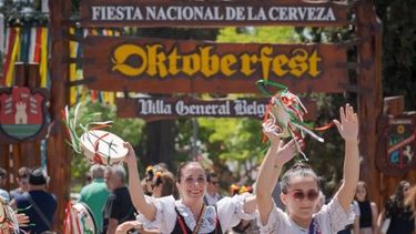 La 62ª Fiesta Nacional de la Cerveza en Villa General Belgrano mantuvo su histórico rol como el evento extratemporada más convocante de Córdoba. La 62ª Fiesta Nacional de la Cerveza en Villa General Belgrano mantuvo su histórico rol como el evento extratemporada más convocante de Córdoba.