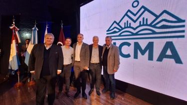 El 23 de octubre de 2024 se lanzó formalmente en Villa Dolores la Universidad Cooperativa y Mutual Argentina (UCMA), que marca un hito en la formación académica y en el desarrollo de la economía social y solidaria. El 23 de octubre de 2024 se lanzó formalmente en Villa Dolores la Universidad Cooperativa y Mutual Argentina (UCMA), que marca un hito en la formación académica y en el desarrollo de la economía social y solidaria.