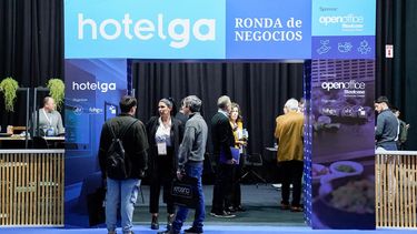 La Rural de Buenos Aires será el punto de encuentro de profesionales de la hotelería y la gastronomía de toda la región, con más de 200 marcas, charlas de alto nivel, rondas de negocios y experiencias únicas. La Rural de Buenos Aires será el punto de encuentro de profesionales de la hotelería y la gastronomía de toda la región, con más de 200 marcas, charlas de alto nivel, rondas de negocios y experiencias únicas.