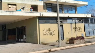 Vieja terminal de San Pedro: los ocupas volvieron y la preocupación vecinal se intensifica Vieja terminal de San Pedro: los ocupas volvieron y la preocupación vecinal se intensifica