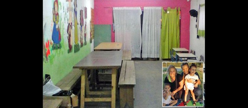 Amalia Acevedo comenzó con este sueño hace siete años. (FACEBOOK AYUDANOS A CRECER) - Ana y la kinesióloga García Bojanich, que asiste a Agustina (aquí con su hermana). (FACEBOOK DE ANA DI SANTO)