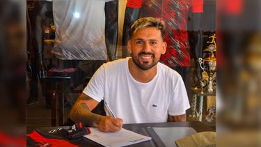 Marcos Figueroa se convirtió en el decimosegundo refuerzo de Douglas. Marcos Figueroa se convirtió en el decimosegundo refuerzo de Douglas.