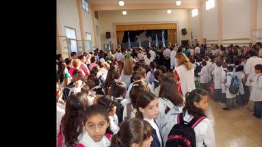 Los docentes y el Gobierno iniciaron ayer una semana clave antes del inicio de clases. (ARCHIVO LA OPINION)